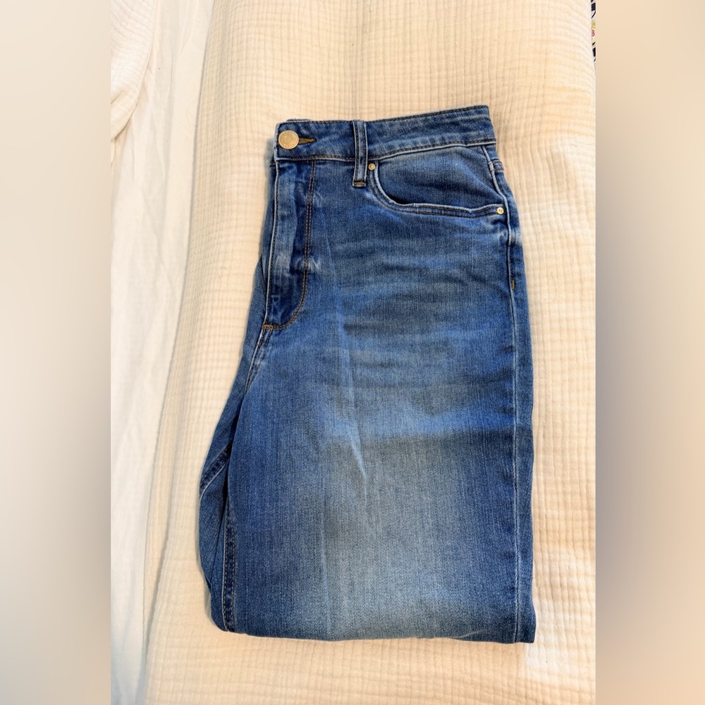 Kut from the Kloth Naomi Girlfriend Straight Ankle Jeans